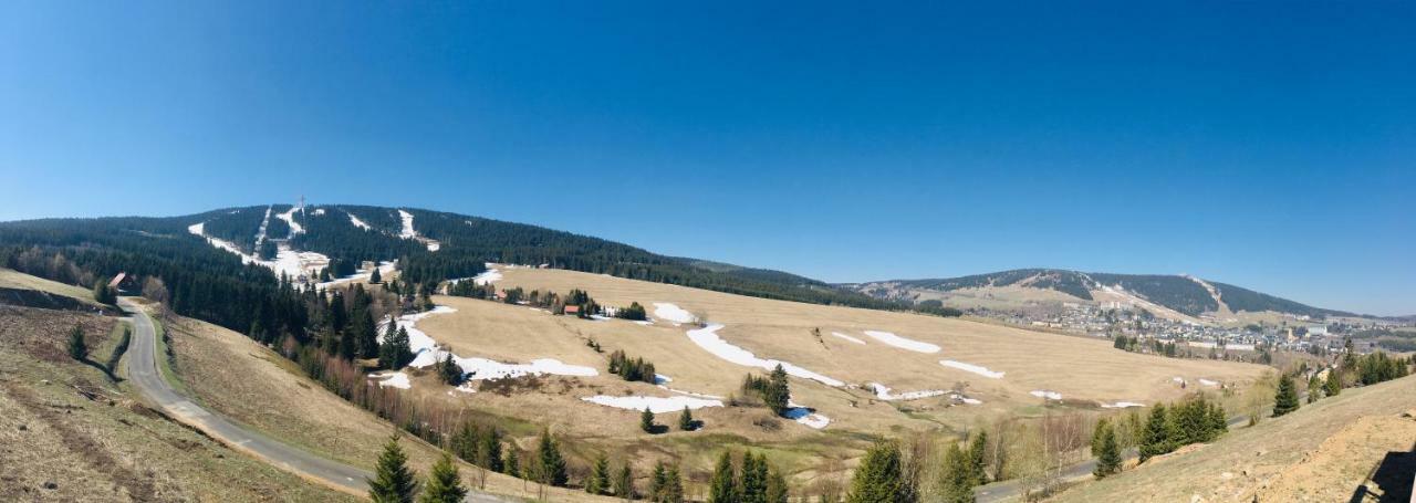 Wellness Villa Klinovec Views Loučná pod Klínovcem Екстериор снимка